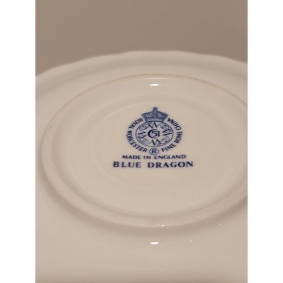 Vintage Royal Worcester Blue Dragon Tea Cup and Saucer Gold Trim with Stand - Picture 8 of 13